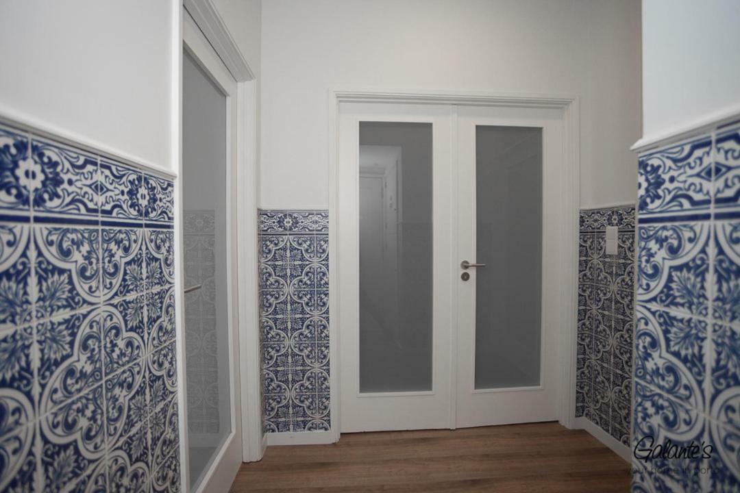 Downtown 3 Bedroom With Balcony - Quiet Street - Family Friendly - Groups OOporto Extérieur photo
